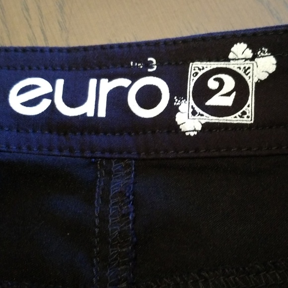 Pants - Picture 4 of 6